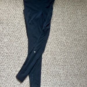 Lululemon Fast and Free navy leggings